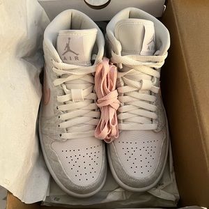 New Air Jordan 1 MID Iron Ore